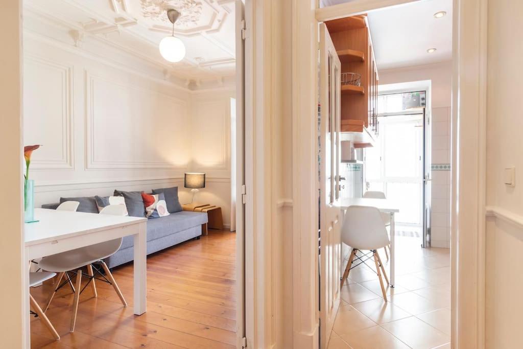 Spacious Apartment Near Saldanha Lisboa Exterior foto